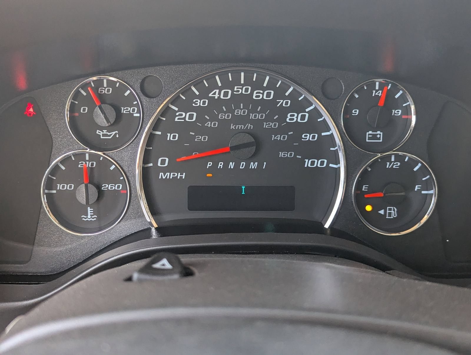 New 2025 GMC Savana 3500 w/ Power Convenience Package RWD image 32