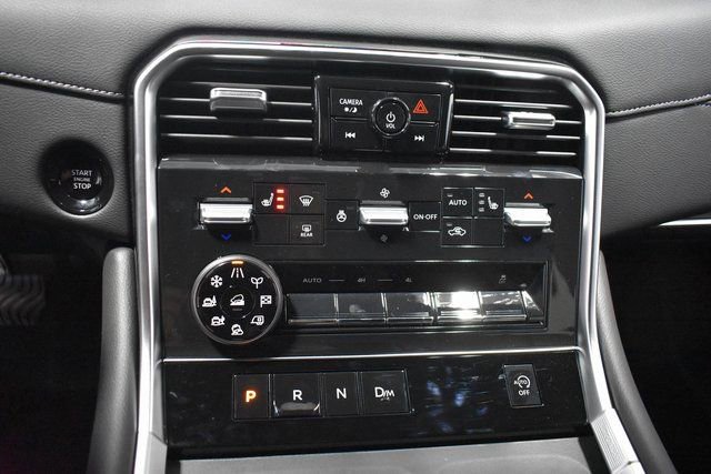 New 2026 Nissan Armada SL w/ Captain's Chari Seat Package image 20