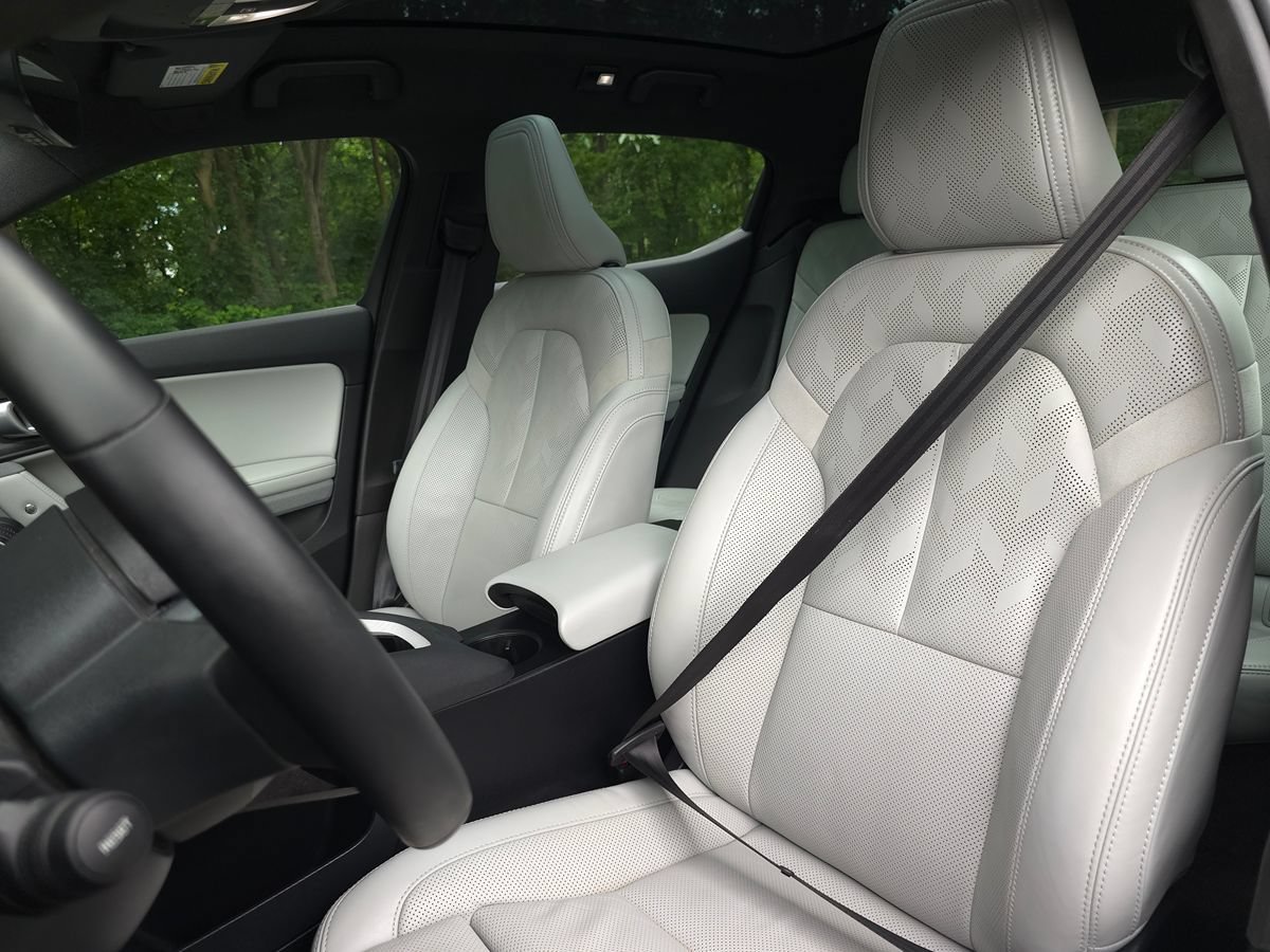 Used 2024 Polestar Polestar 2 AWD/4WD image 12