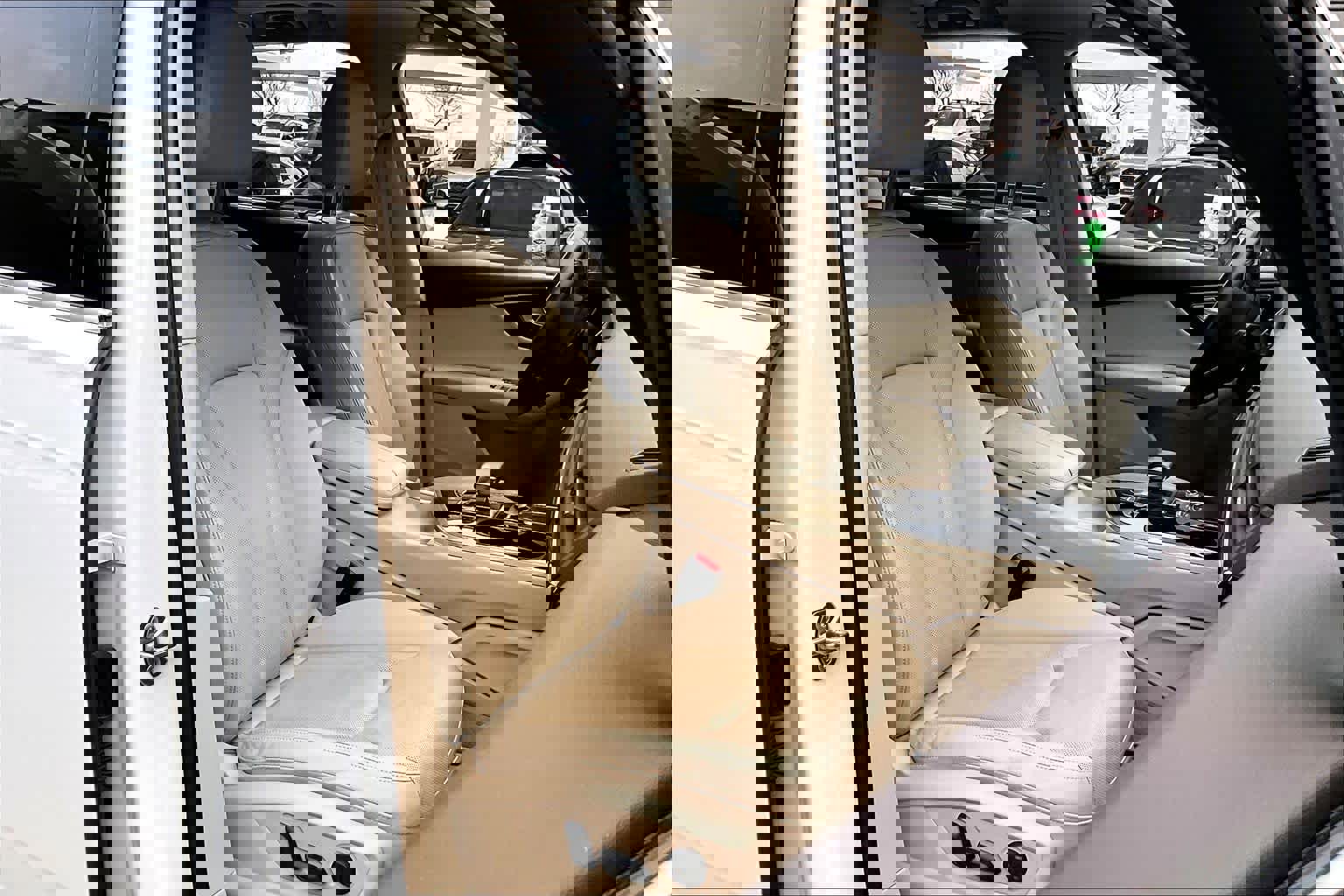 Used 2017 Audi Q7 3.0T Premium Plus image 9