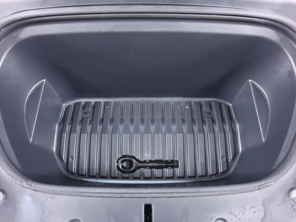 Used 2021 Tesla Model Y Performance image 40