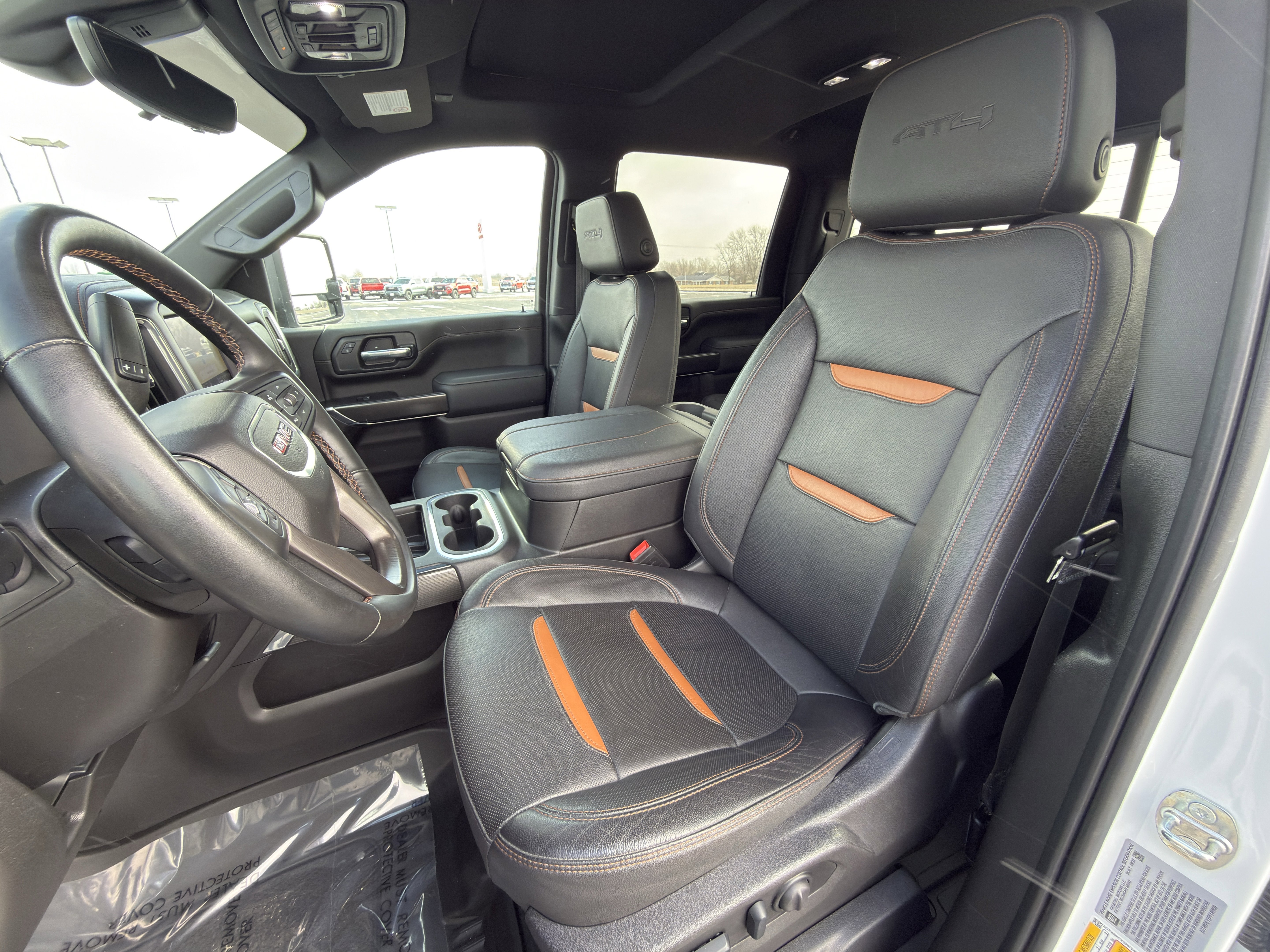 Used 2023 GMC Sierra 2500 AT4 w/ AT4 Premium Plus Package image 12