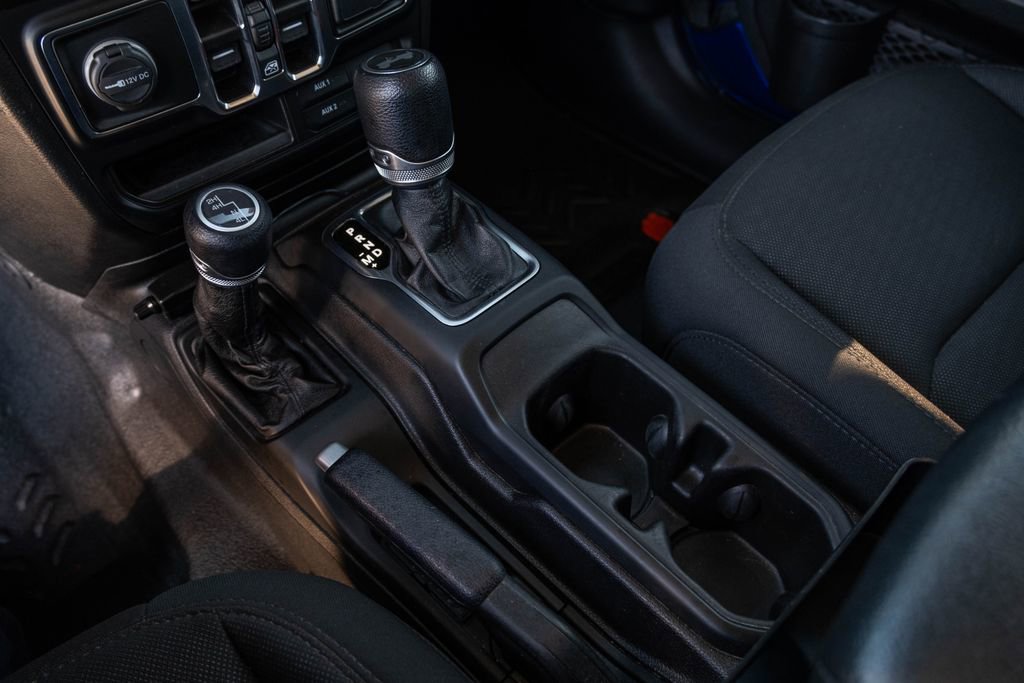 Used 2020 Jeep Wrangler Unlimited Sport image 19