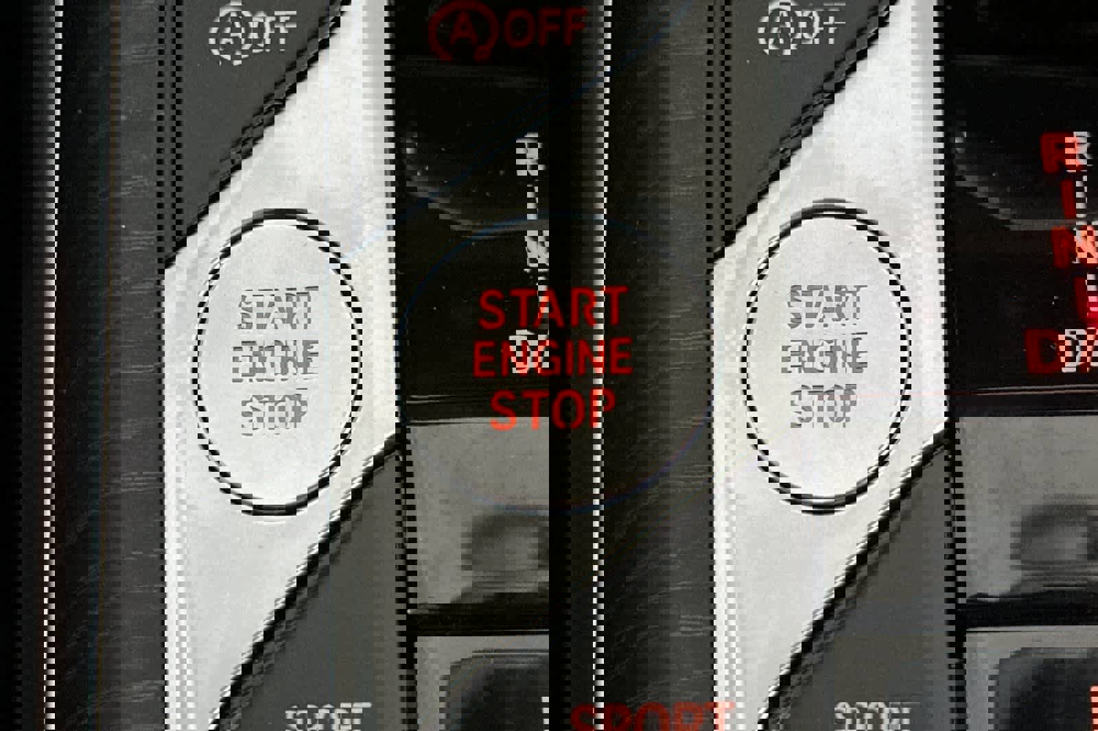 Used 2025 BMW 330i xDrive Sedan w/ Convenience Package image 22