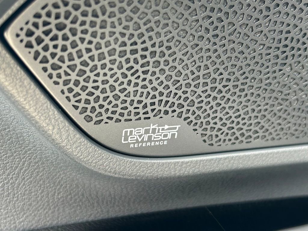 Used 2025 Lexus LX 700h Luxury image 30