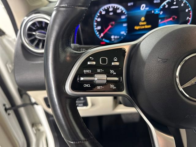 Used 2022 Mercedes-Benz GLB 250 4MATIC image 15