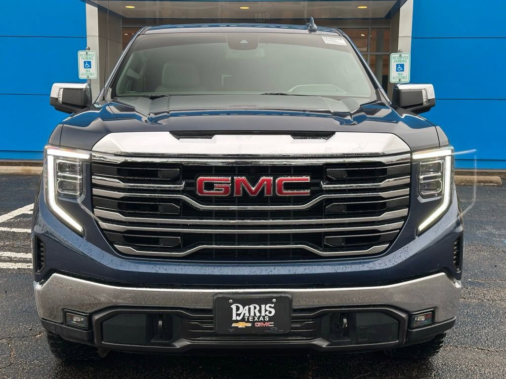 Used 2023 GMC Sierra 1500 SLT w/ SLT Premium Package AWD/4WD image 2