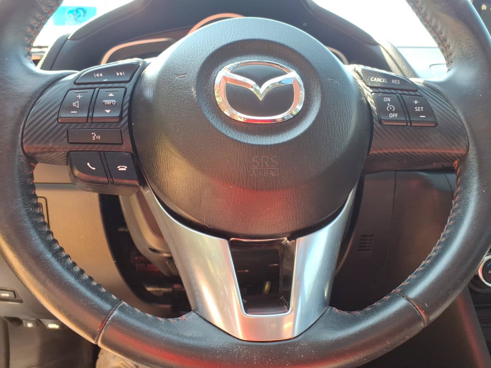Used 2014 MAZDA MAZDA3 i Grand Touring FWD image 12