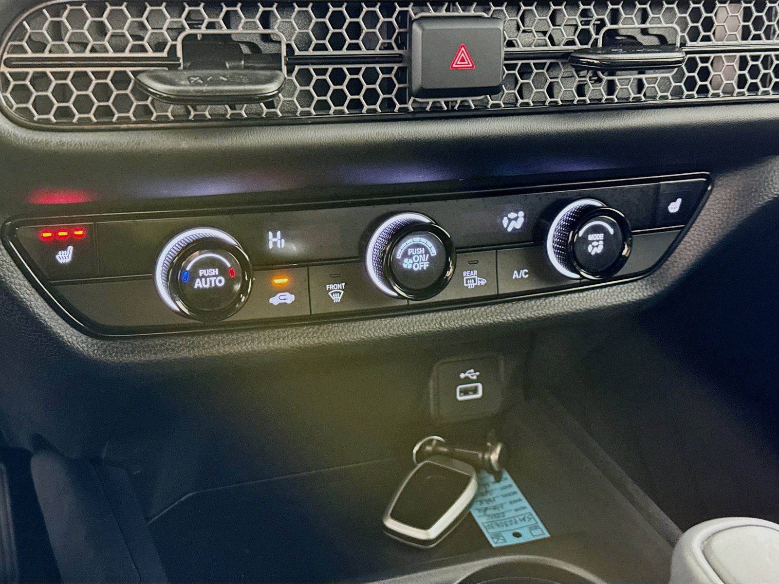 Used 2025 Honda HR-V Sport image 13