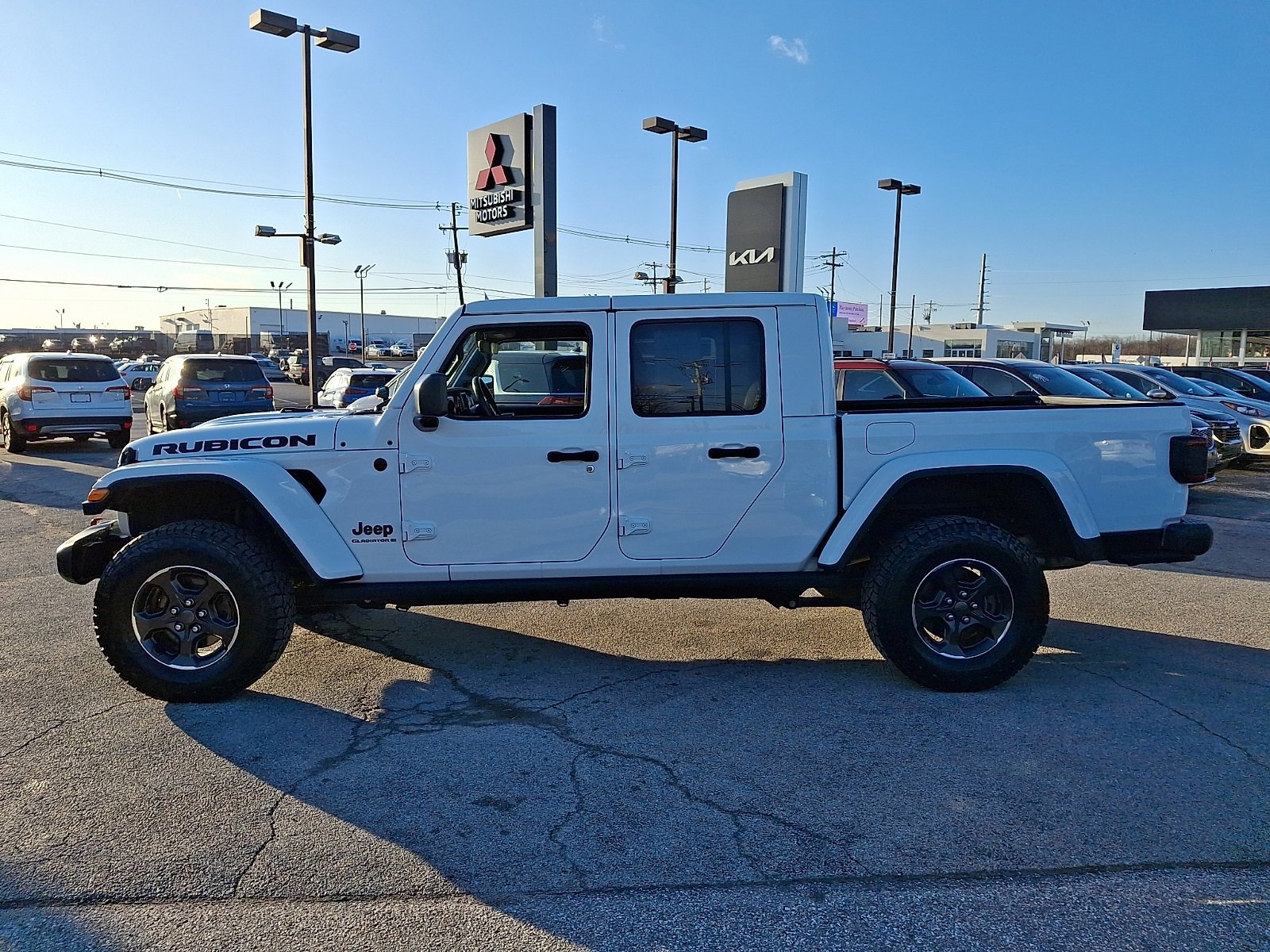 Used 2023 Jeep Gladiator Rubicon w/ LED Lighting Group image 4