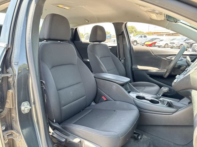 Used 2016 Chevrolet Malibu LT FWD image 23