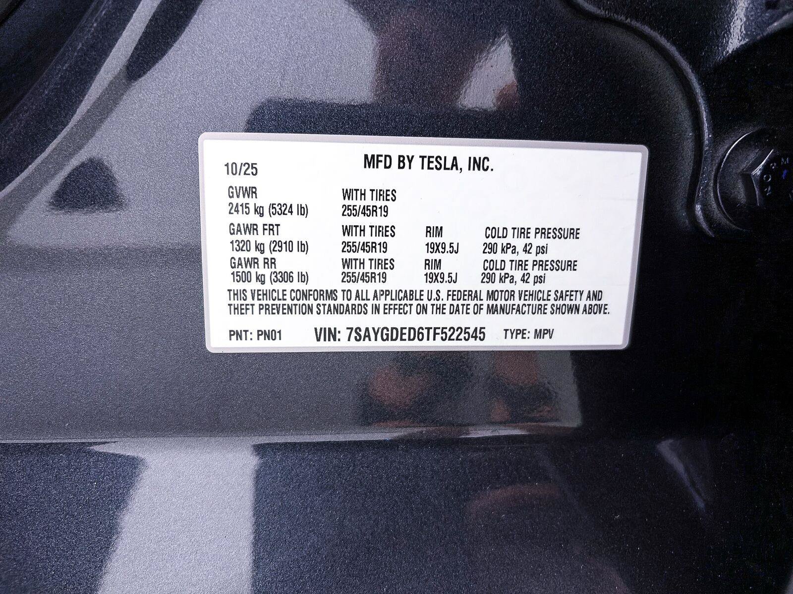 Used 2026 Tesla Model Y 2WD image 35