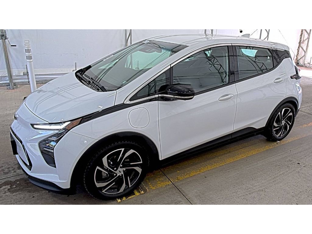 Used 2022 Chevrolet Bolt LT w/ Infotainment Package