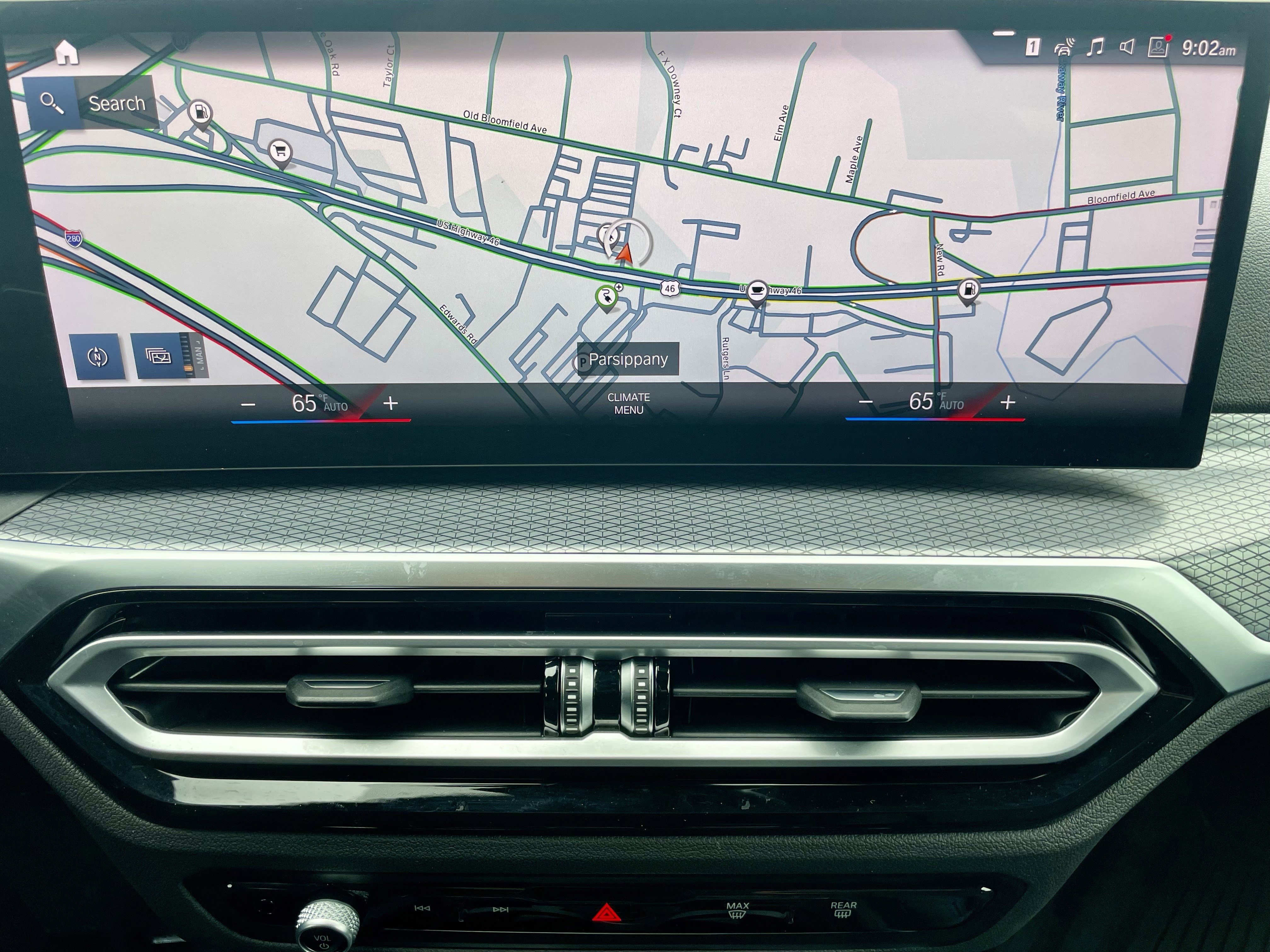 Used 2023 BMW 330e xDrive w/ M Sport Package AWD/4WD image 27