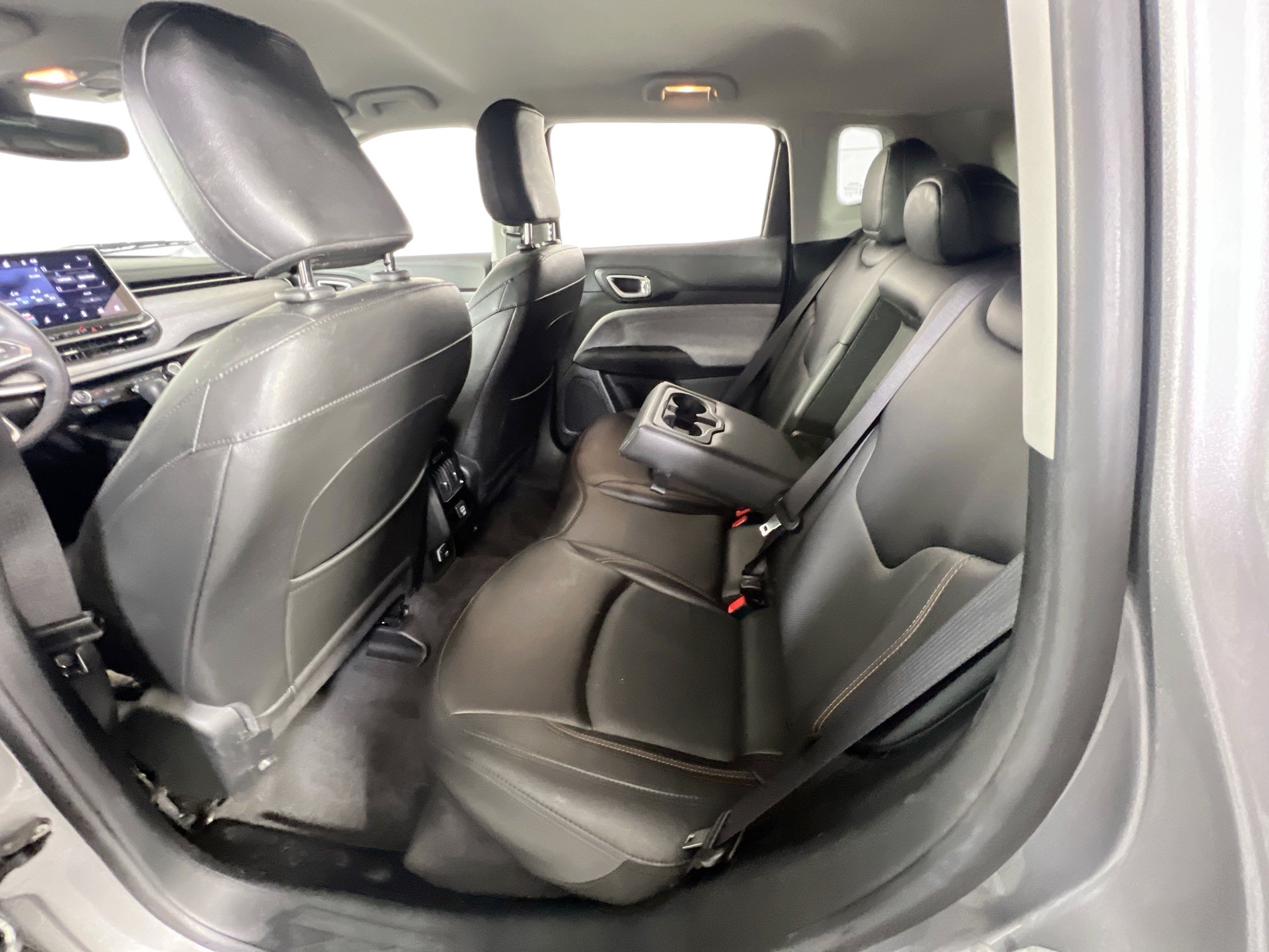 Used 2022 Jeep Compass Latitude AWD/4WD image 22