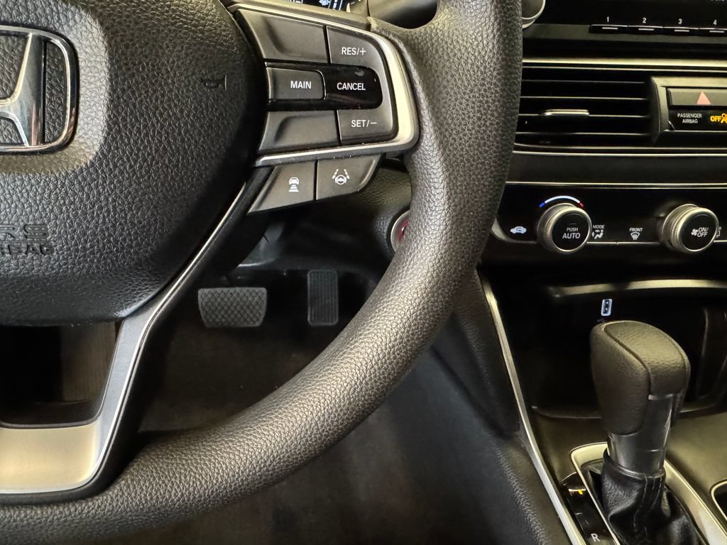 Used 2018 Honda Accord LX image 12