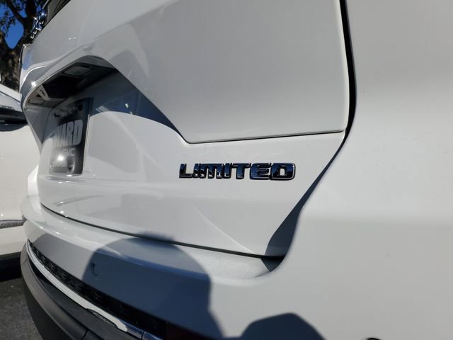 Used 2023 Jeep Grand Cherokee Limited w/ Trailer Tow Prep Group (B) image 7