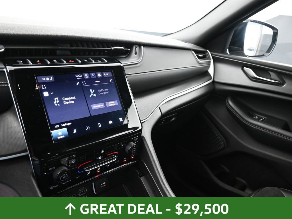 Used 2024 Jeep Grand Cherokee Altitude image 23