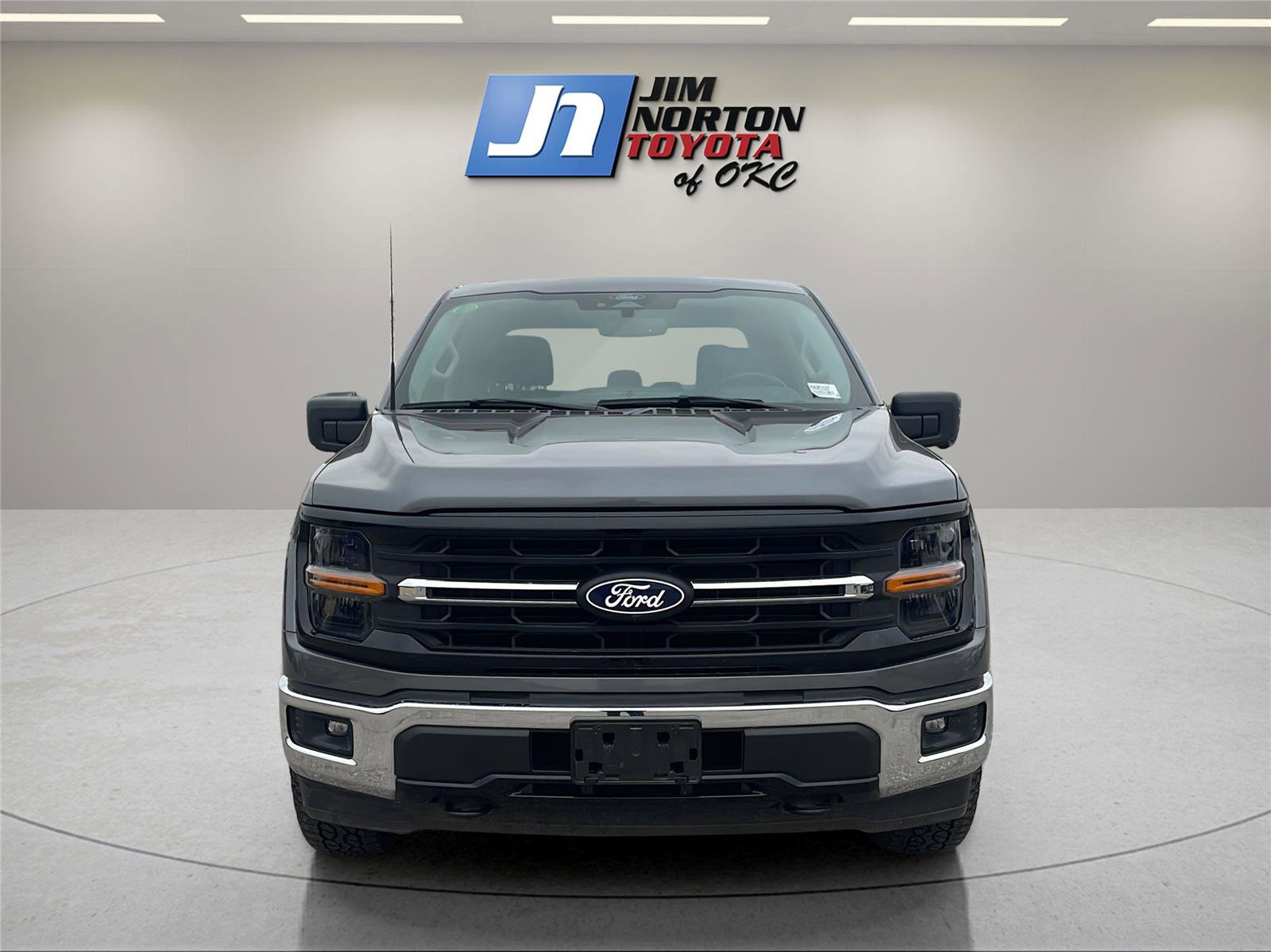 Used 2024 Ford F150 XLT w/ Mobile Office Package image 2