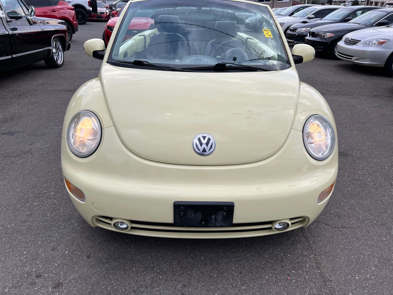 Used 2005 Volkswagen Beetle GLS FWD image 8