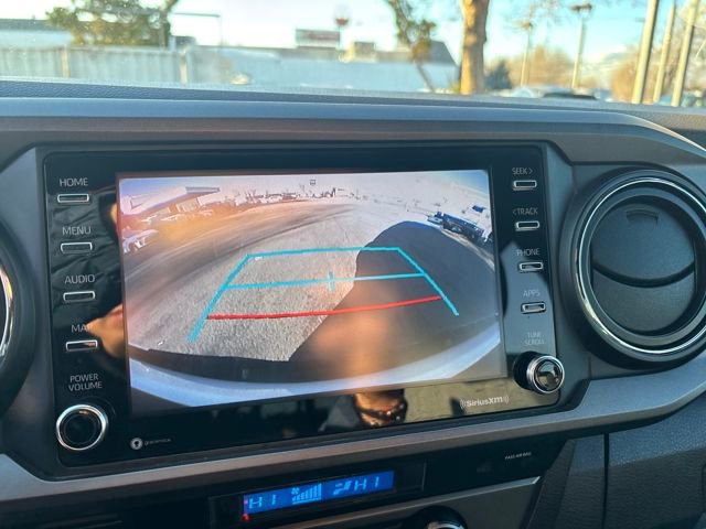 Used 2021 Toyota Tacoma TRD Off-Road w/ Technology Package image 23