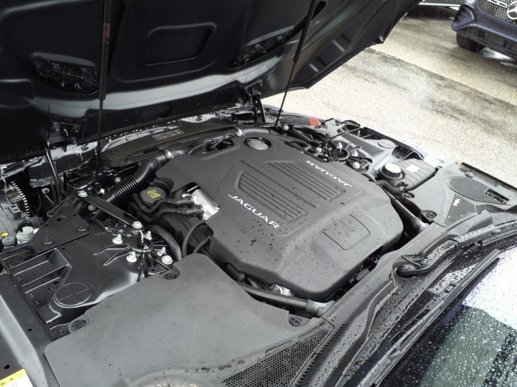 New 2024 Jaguar F-TYPE Coupe AWD image 11