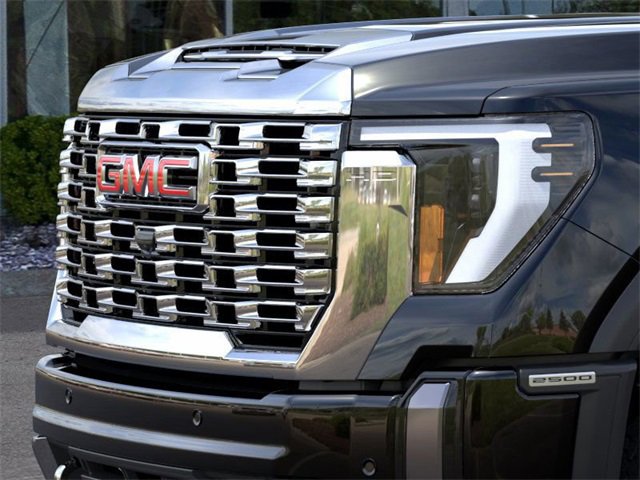 New 2025 GMC Sierra 2500 Denali w/ Denali Reserve Package image 13