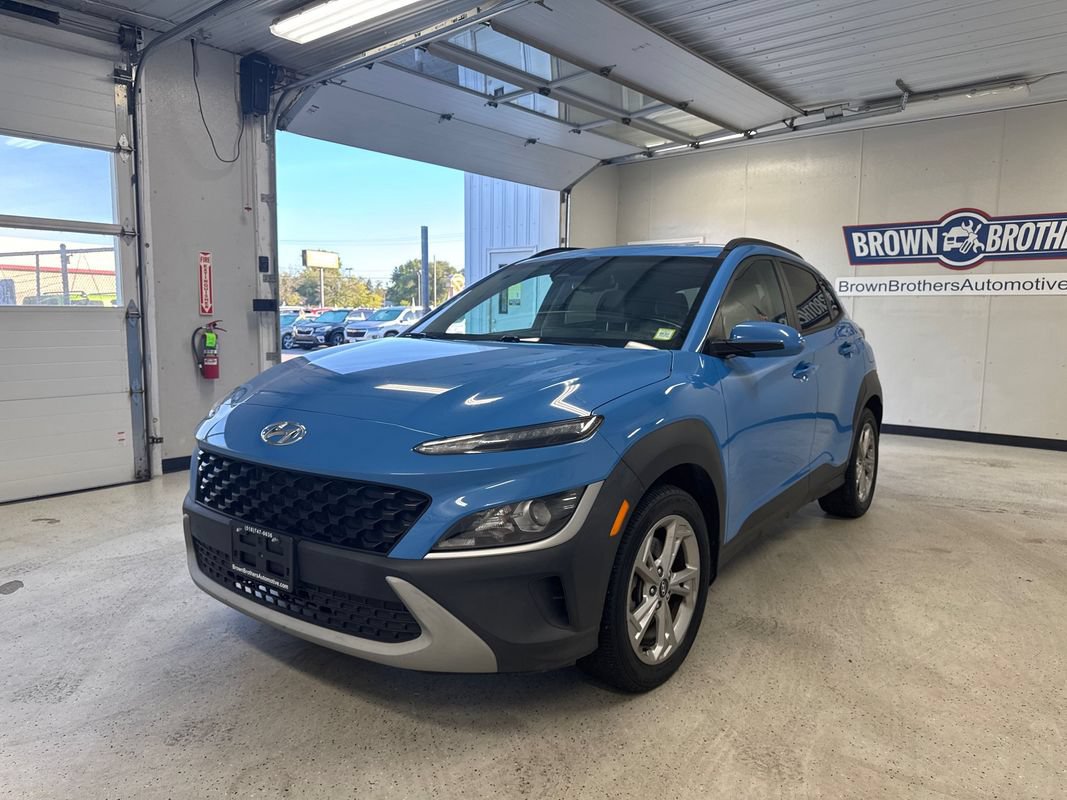 Used 2022 Hyundai Kona SEL w/ Cargo Package AWD/4WD image 1