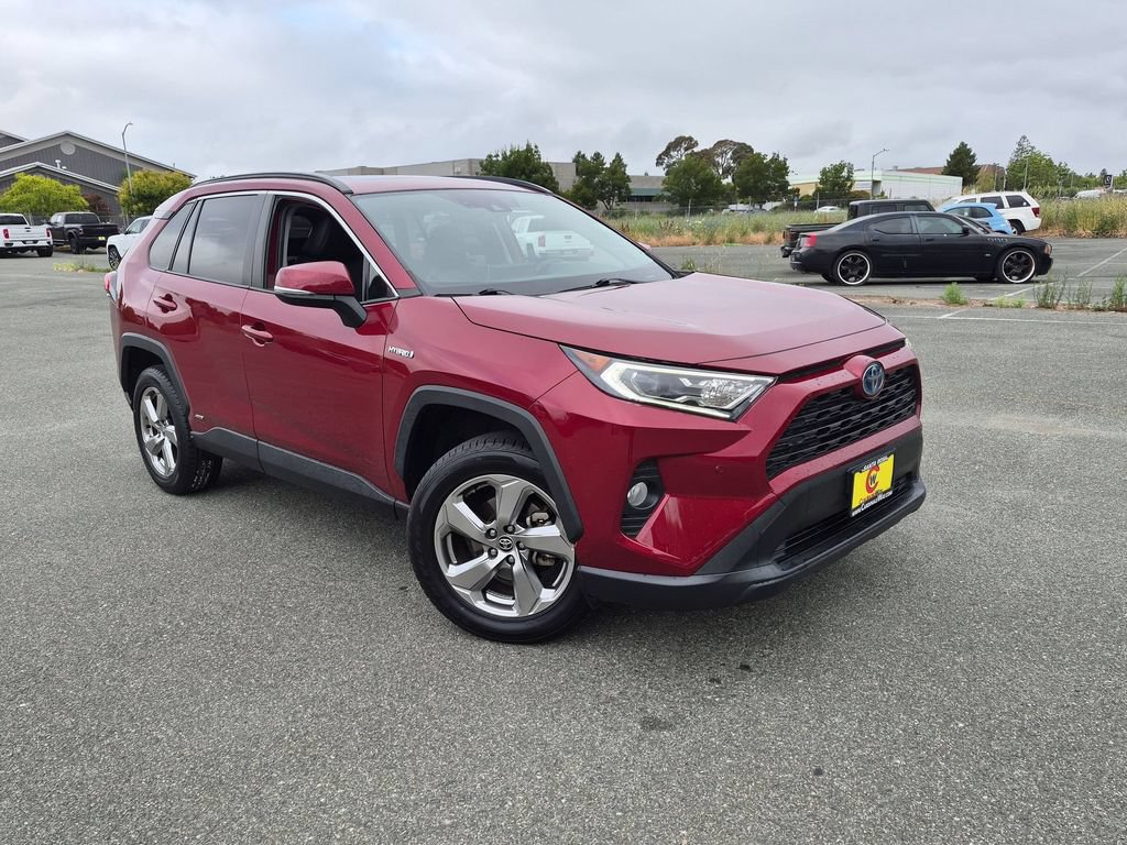 Used 2021 Toyota RAV4 XLE Premium AWD/4WD image 1