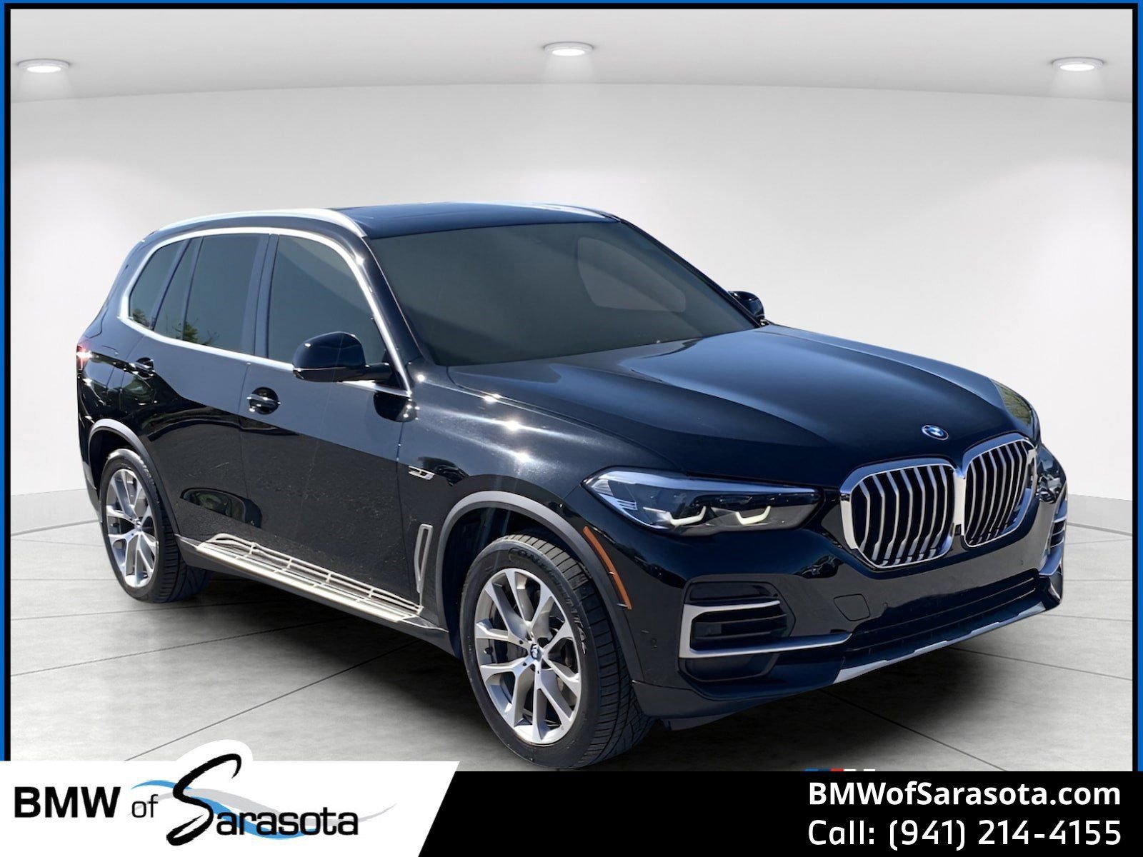 Used 2023 BMW X5 xDrive45e image 1