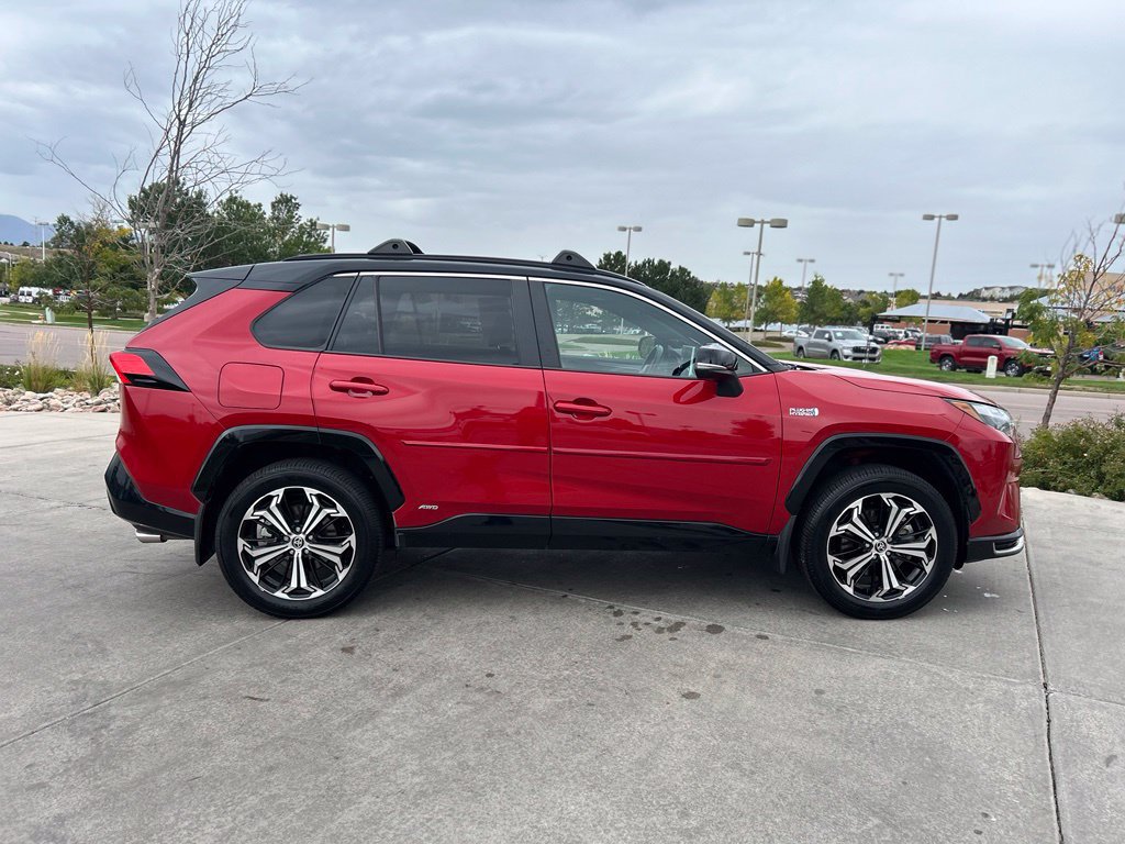 Used 2022 Toyota RAV4 XSE w/ Protection Package (TMS) AWD/4WD image 10