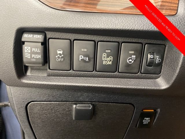 Used 2017 Toyota Sienna Limited Premium AWD/4WD image 17