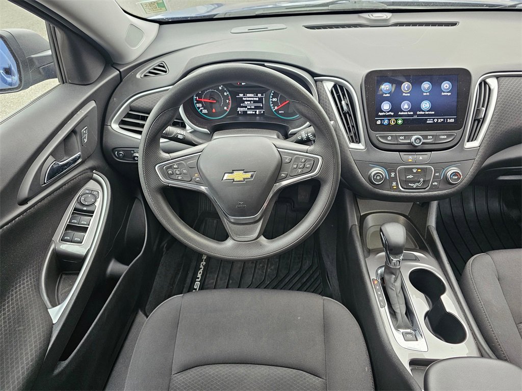 Used 2023 Chevrolet Malibu LS image 13