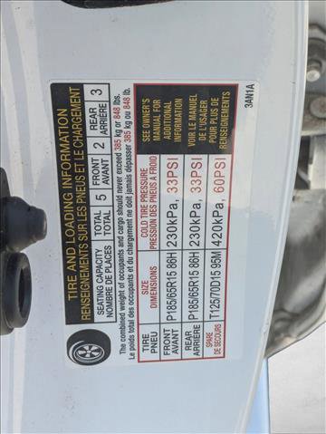 Used 2016 Nissan Versa SV image 14