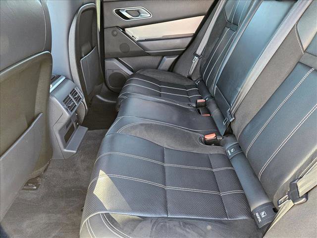 Used 2020 Land Rover Range Rover Velar R-Dynamic S image 18