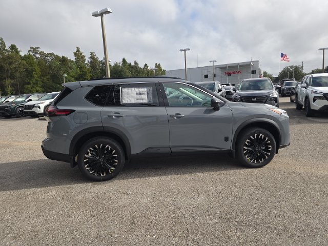New 2027 Nissan Rogue Dark Armor FWD image 9