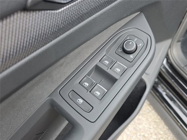 New 2026 Volkswagen GTI SE image 13