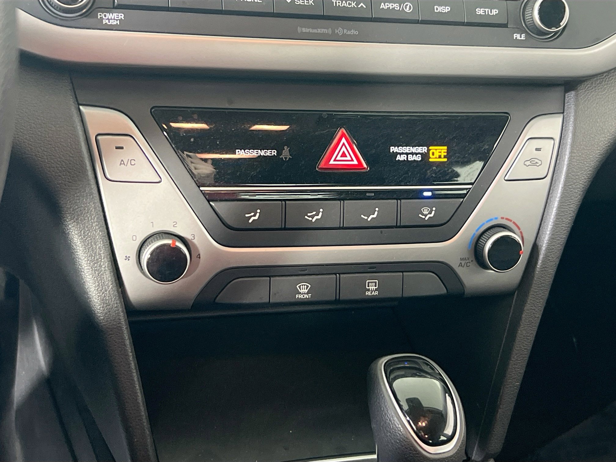 Used 2018 Hyundai Elantra SEL image 15