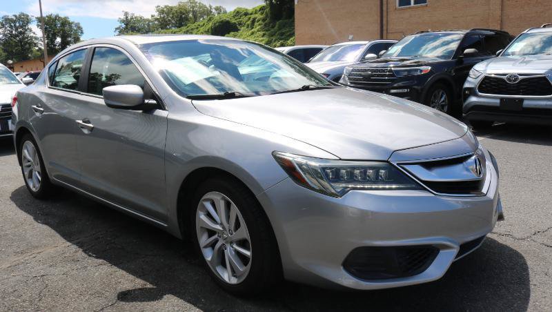 Used 2017 Acura ILX FWD image 3