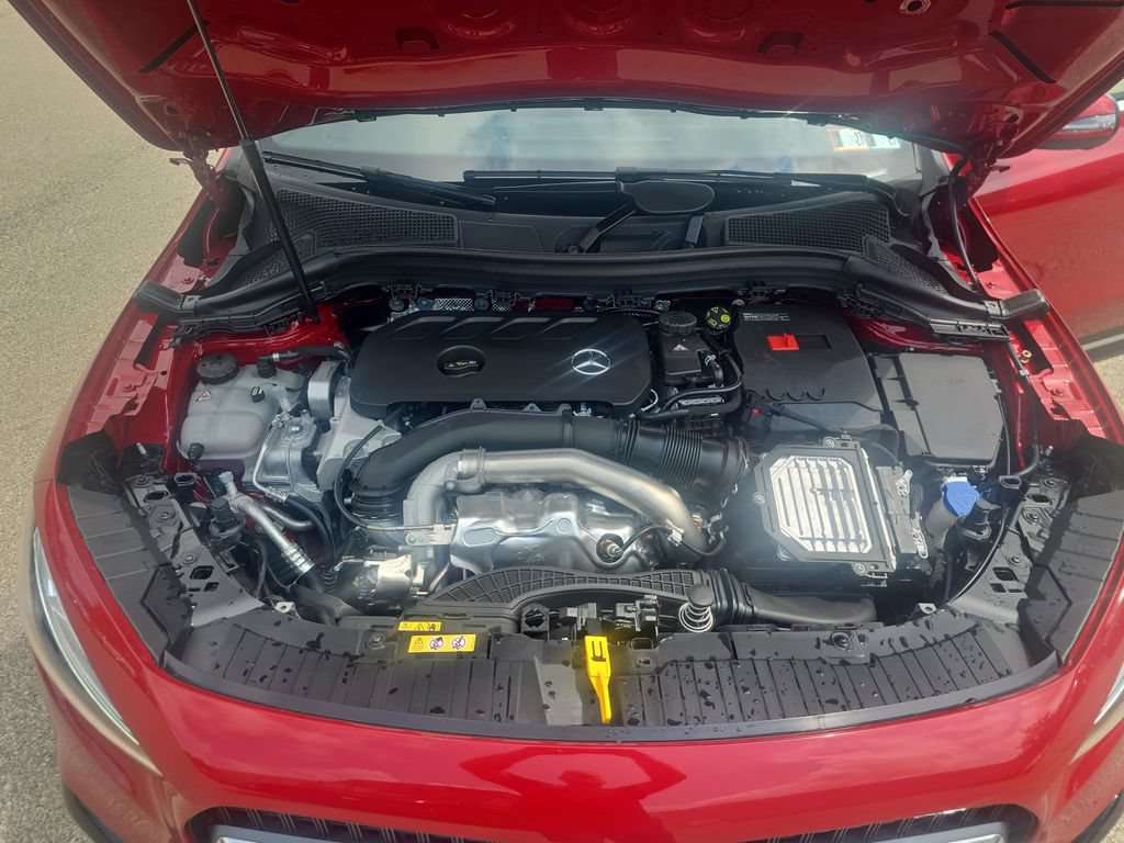 New 2026 Mercedes-Benz GLA 250 4MATIC image 21