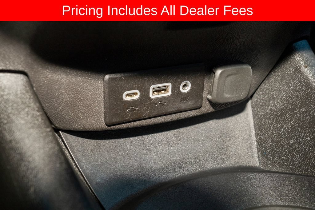 Used 2022 Chevrolet Malibu RS FWD image 14