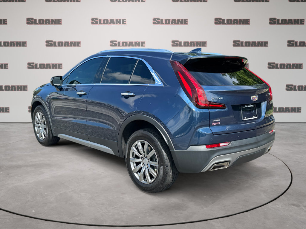 Used 2022 Cadillac XT4 Premium Luxury w/ Enhanced Visibility Package AWD/4WD image 3
