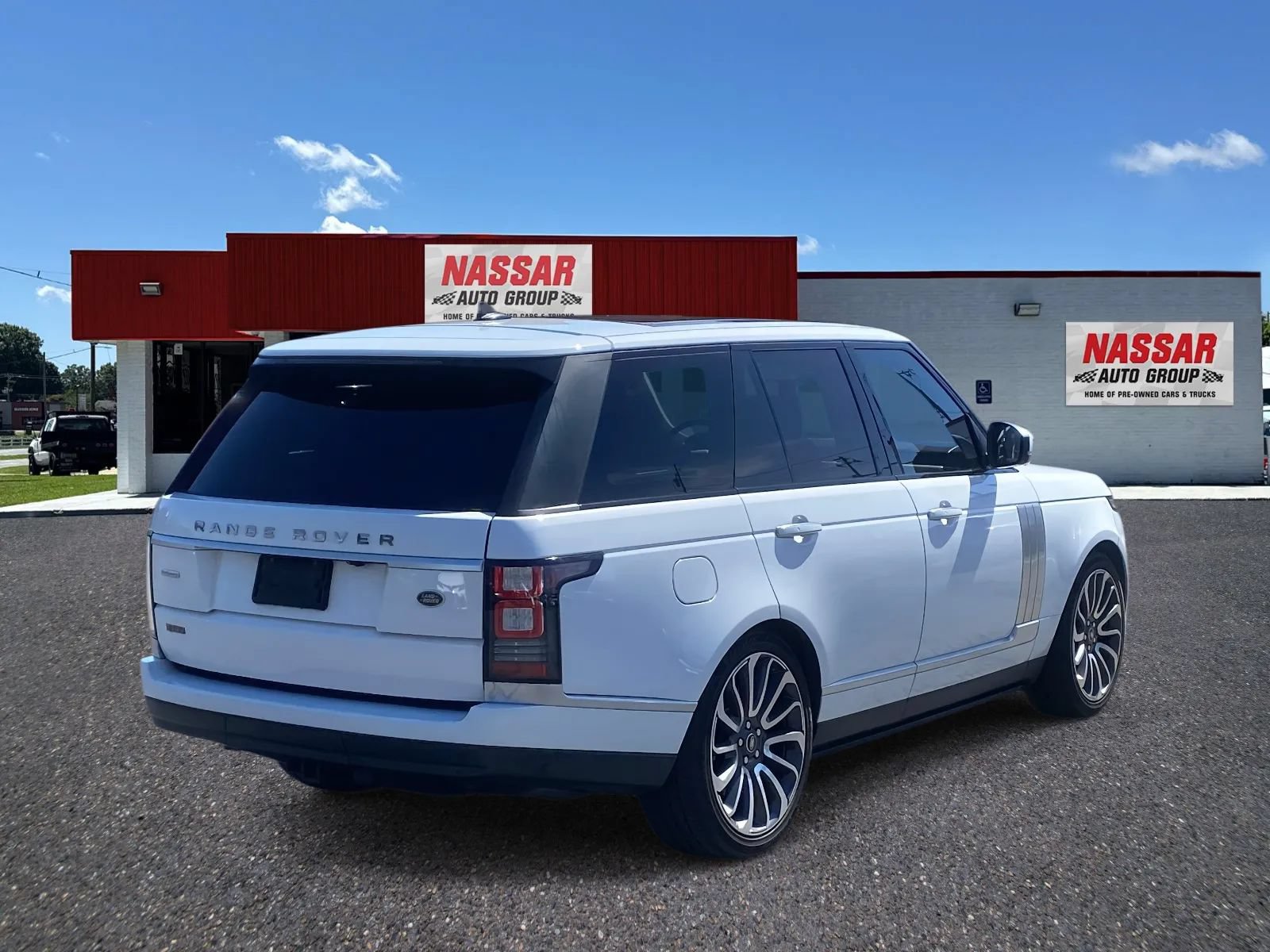 Used 2016 Land Rover Range Rover Autobiography AWD/4WD image 4