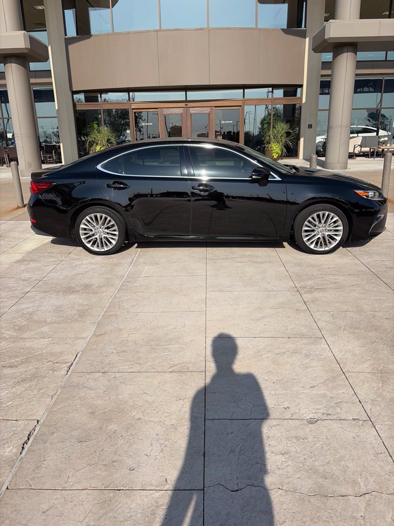 Used 2016 Lexus ES 350 w/ Navigation System Package FWD image 8