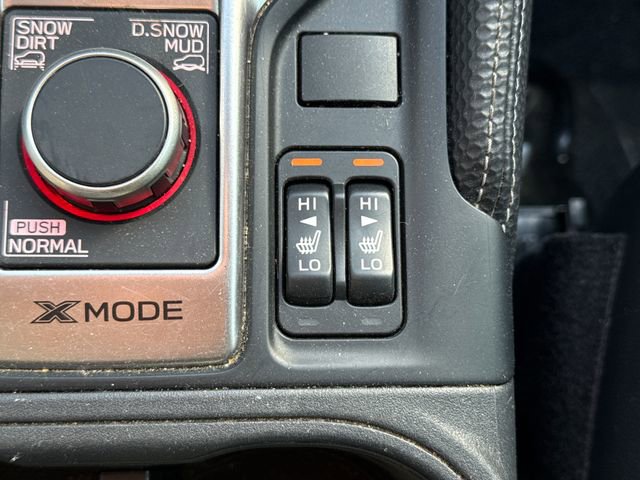 Used 2024 Subaru Forester Touring w/ POP Package 3 AWD/4WD image 34