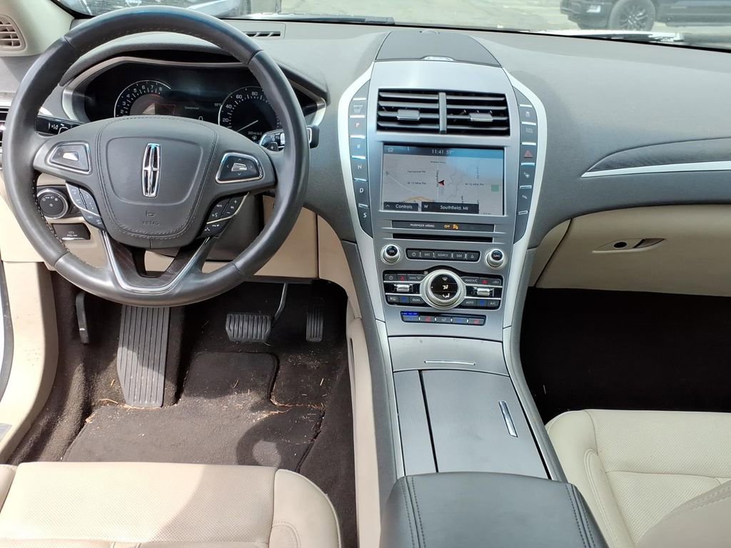 Used 2020 Lincoln MKZ Reserve w/ Elements Package AWD/4WD image 13