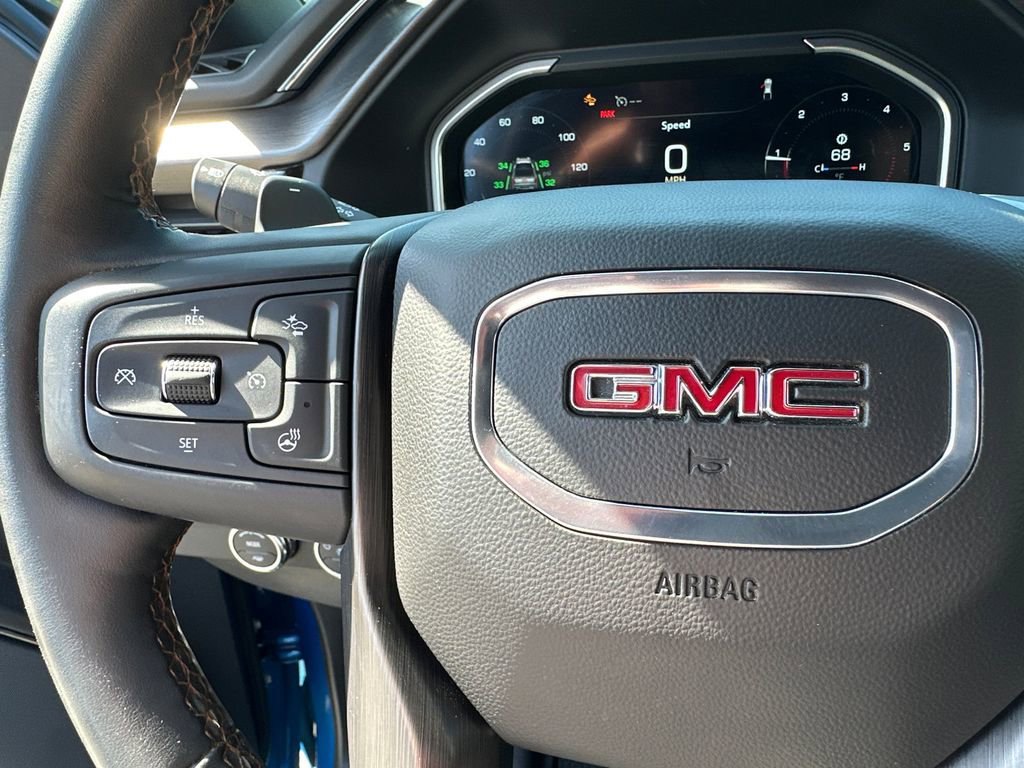 Used 2023 GMC Sierra 1500 AT4 w/ AT4 Premium Package AWD/4WD image 26