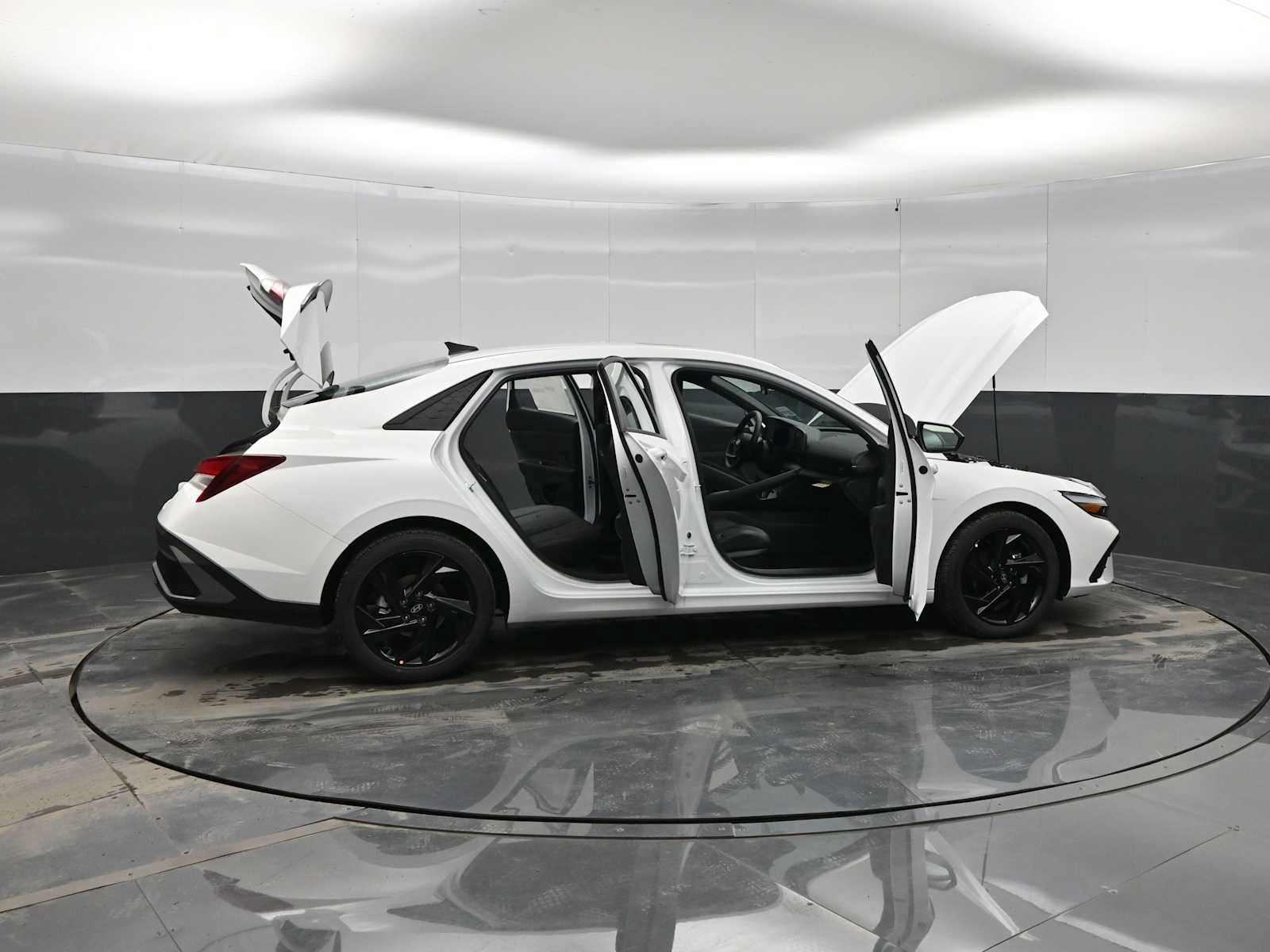 New 2026 Hyundai Elantra SEL Sport FWD image 42