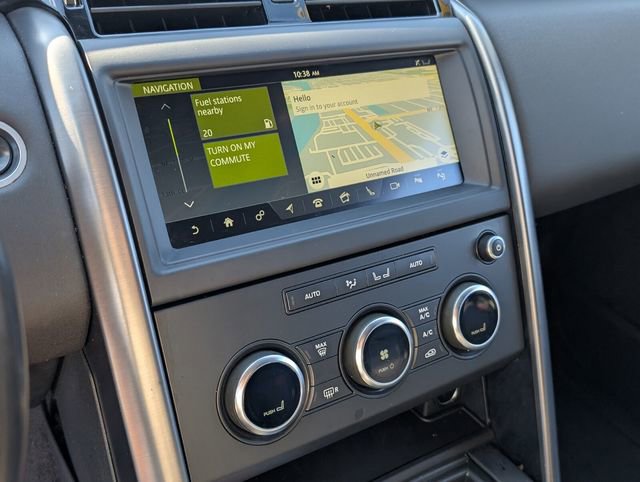 Used 2020 Land Rover Discovery Landmark image 24