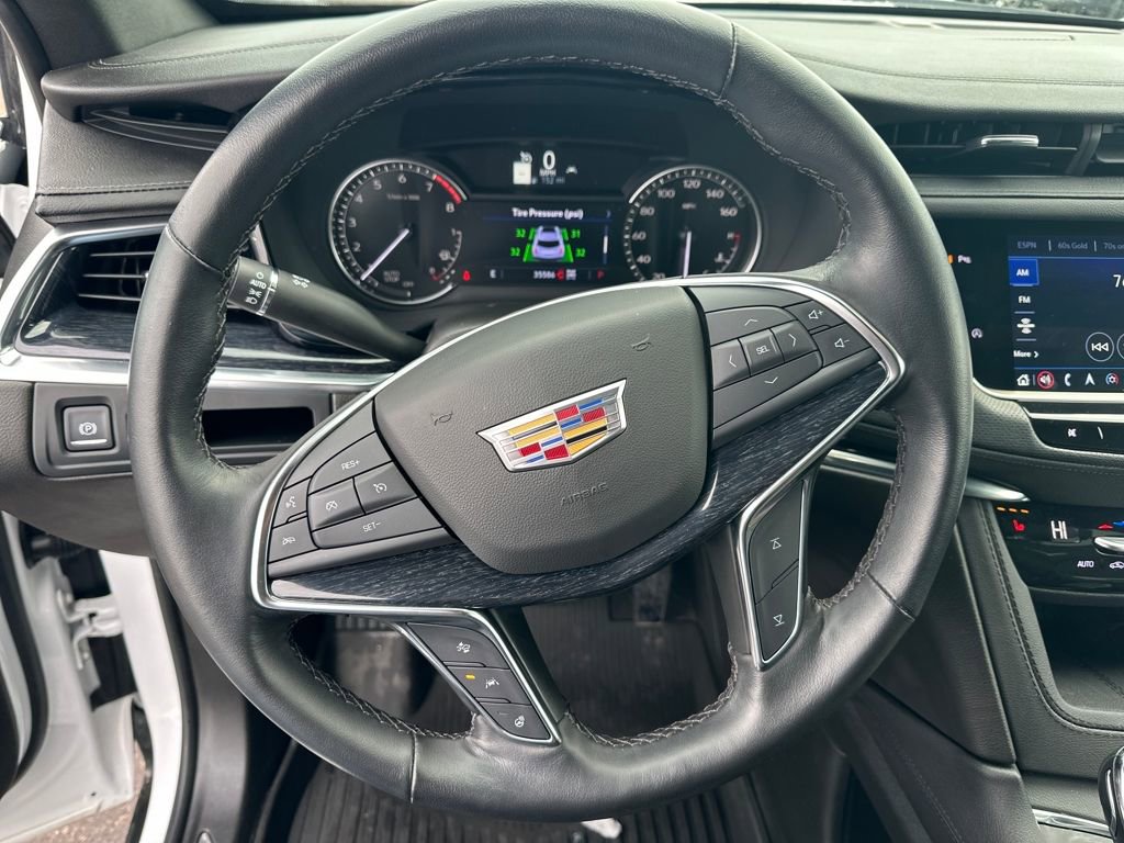 Certified 2023 Cadillac XT5 Premium Luxury w/ LPO, Floor Liner Package image 19